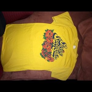 **Vintage woman’s 70s tee RARE